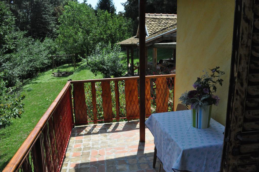 Apartments Borove Noci Vrdnik Cameră foto