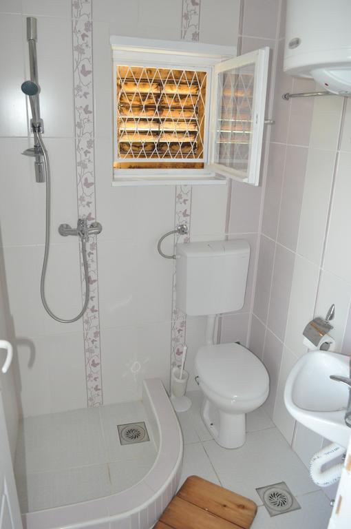 Apartments Borove Noci Vrdnik Cameră foto
